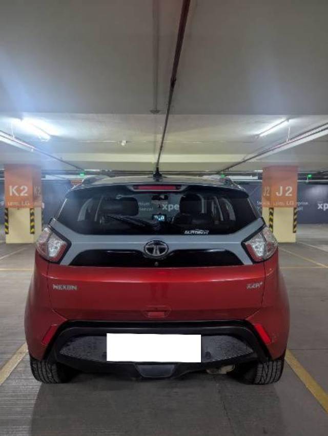 https://images10.gaadi.com/usedcar_image/4548703/original/processed_a47114a8-9550-4c5a-ab87-e400b7ad6678.jpg?imwidth=6400