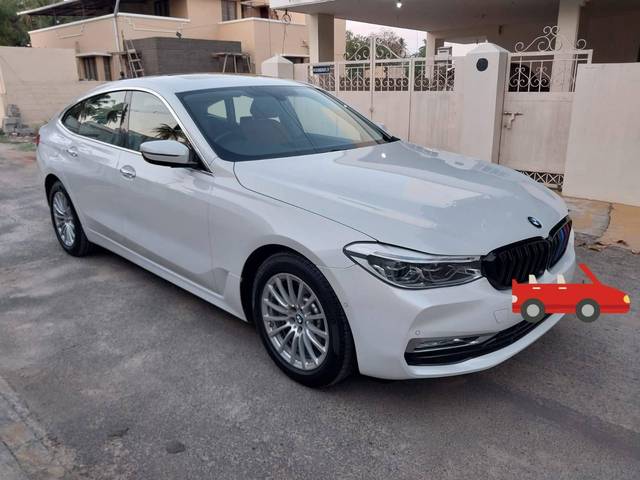 https://images10.gaadi.com/usedcar_image/4548706/original/processed_cfe522d7-4158-4388-899b-356b5e16e48d.jpg?imwidth=6400