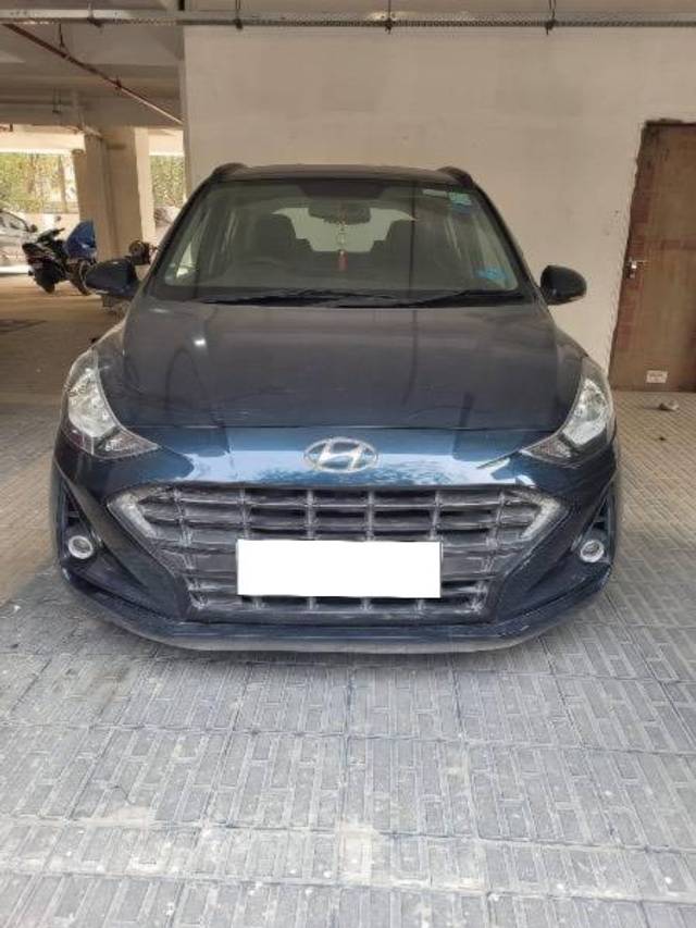 https://images10.gaadi.com/usedcar_image/4548737/original/processed_a6b4203f-ba87-497a-8112-490fcc6761c5.jpeg?imwidth=6400