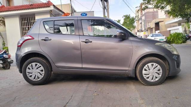 https://images10.gaadi.com/usedcar_image/4548738/original/processed_ed41b139e948821f36b8c7ed89a676af.jpg?imwidth=6401
