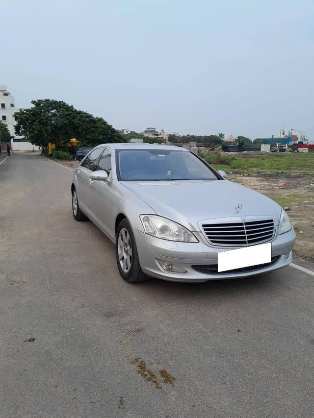 https://images10.gaadi.com/usedcar_image/4548819/original/processed_039995047bd4b2e16b32ed5c675558cb.jpg?imwidth=6400