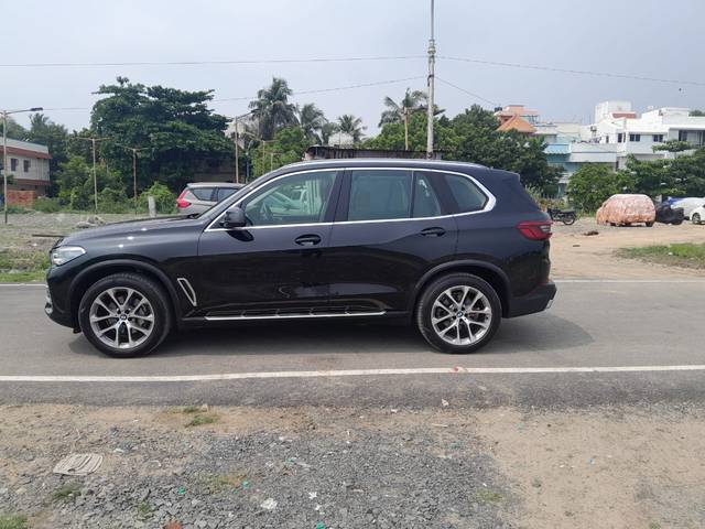 https://images10.gaadi.com/usedcar_image/4548829/original/12785740f1bb4798175e096999dc9674.jpg?imwidth=6402