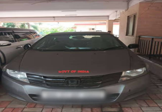 https://images10.gaadi.com/usedcar_image/4548834/original/4cfa3c55-24a7-4e95-9cce-ed768eba1224.?imwidth=6401