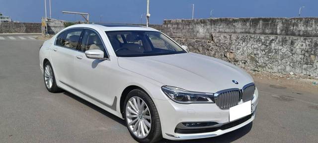 https://images10.gaadi.com/usedcar_image/4548836/original/processed_d285c622905b277f412d7879044d15f7.jpg?imwidth=6400