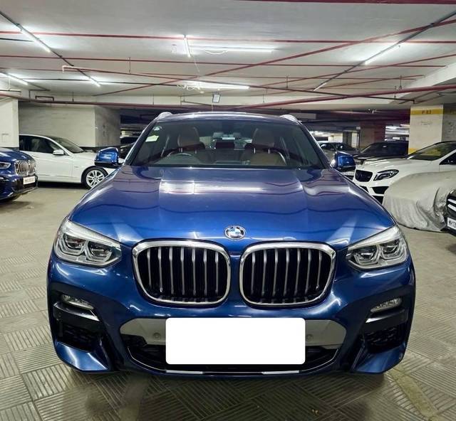 https://images10.gaadi.com/usedcar_image/4548837/original/processed_149966a4-a2f0-4001-beef-674a5522114d.jpg?imwidth=6402