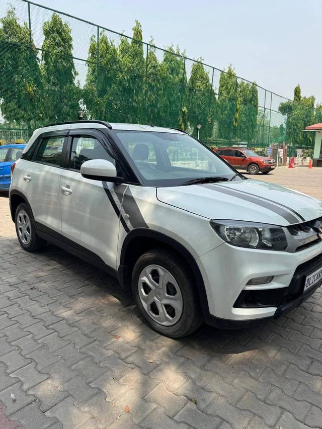 https://images10.gaadi.com/usedcar_image/4548854/original/processed_0664bd84024ecf53c4d7075ab44bbc99.jpg?imwidth=6400