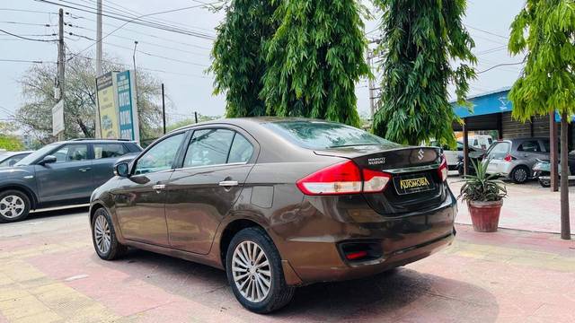 https://images10.gaadi.com/usedcar_image/4548856/original/processed_a873ad337847860fb3d7b283a25381b6.jpg?imwidth=6402