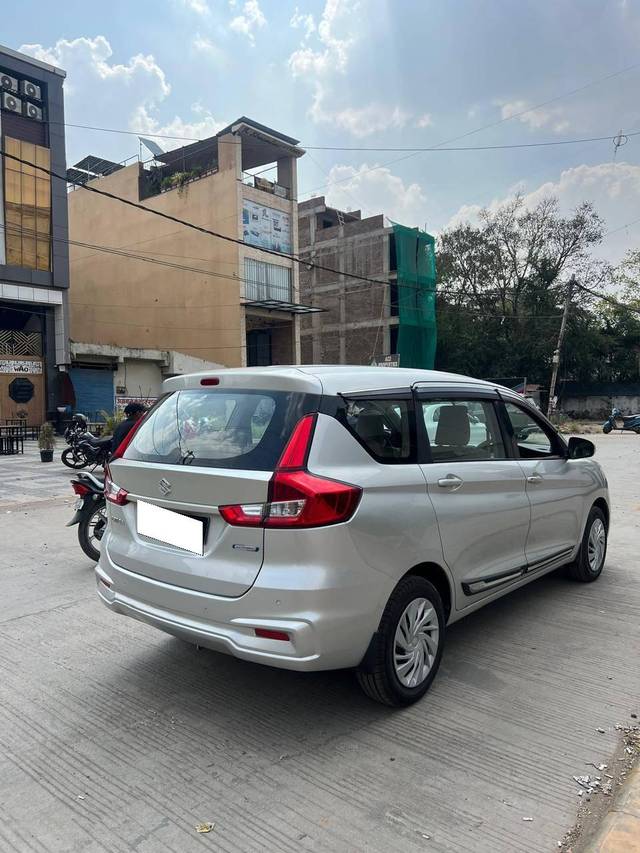 https://images10.gaadi.com/usedcar_image/4548948/original/processed_700387c6a8874af3be50c1d0282aa8c1.jpg?imwidth=6402