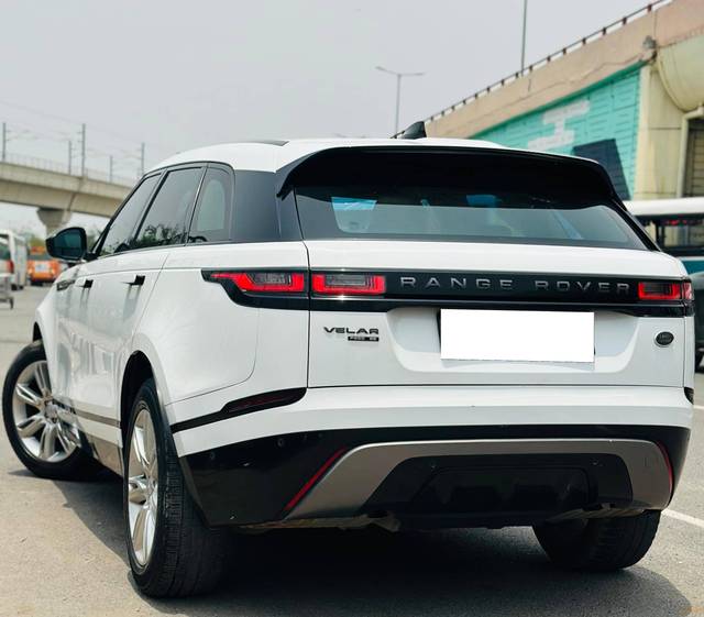 https://images10.gaadi.com/usedcar_image/4548954/original/processed_8f1eba49237d2dd1eddf9c77110860c6.jpg?imwidth=6401