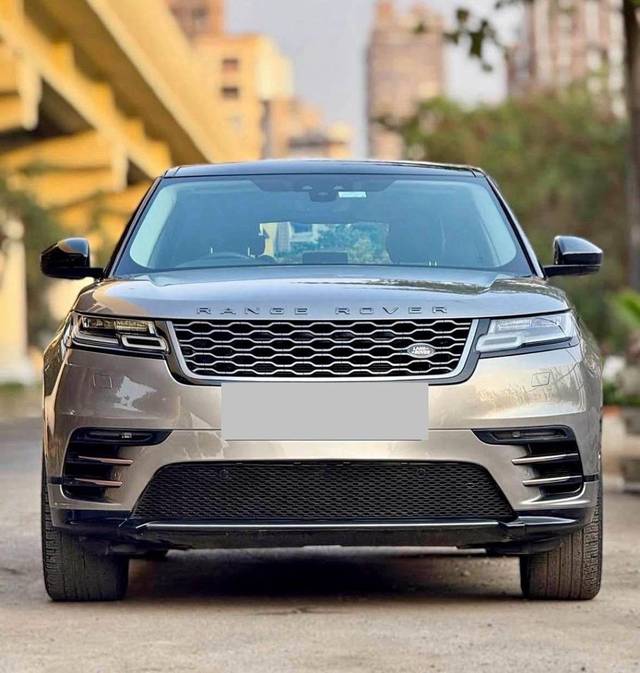 https://images10.gaadi.com/usedcar_image/4548955/original/processed_264eb274-9c93-45b8-962b-cc3df4be4310.jpg?imwidth=6400