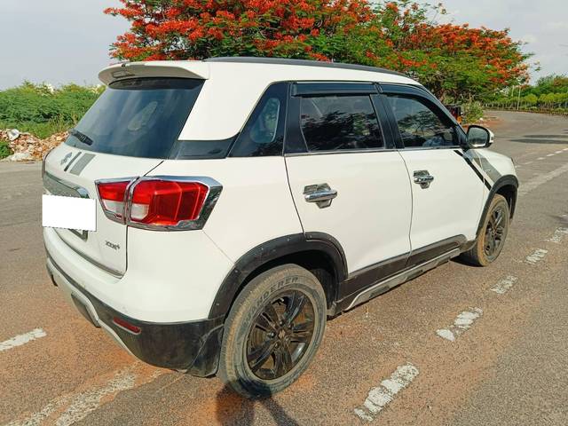 https://images10.gaadi.com/usedcar_image/4548999/original/processed_c5f325d1a969197cd58ed1fde745675d.jpg?imwidth=6402