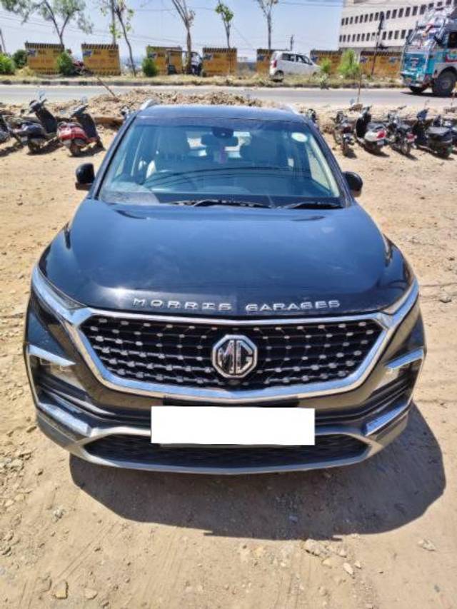 https://images10.gaadi.com/usedcar_image/4549010/original/processed_2c6786fe-5e89-4143-ab0c-8e4c80ecd810.jpg?imwidth=6400