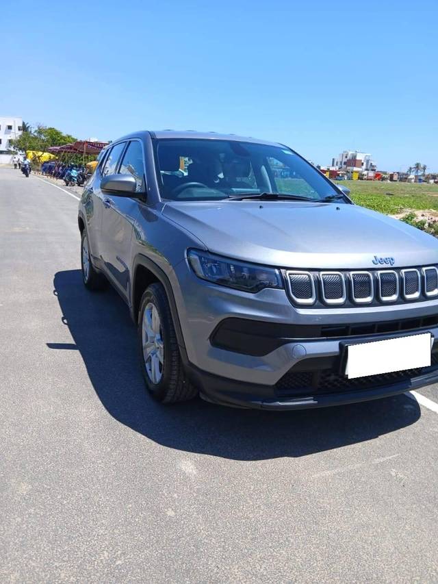 https://images10.gaadi.com/usedcar_image/4549021/original/processed_12d47993b8e58ae7ecc82482bda3f9a0.jpg?imwidth=6400