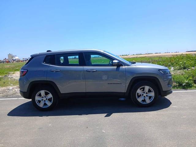 https://images10.gaadi.com/usedcar_image/4549021/original/processed_504bb3c0c0f7e9e8e3c4a24477bb2782.jpg?imwidth=6401