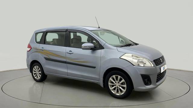 https://images10.gaadi.com/usedcar_image/4549024/original/ff42e8dabeafddc7d611510d3cc03877.jpg?imwidth=6400