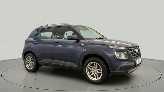 https://images10.gaadi.com/usedcar_image/4549070/original/25ac41f52c13c83ee1fe0fc53fa59a99.jpg?imwidth=6400