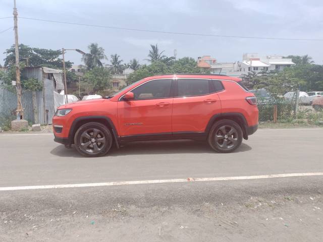 https://images10.gaadi.com/usedcar_image/4549075/original/d3cb988ace20116a6713762632bce883.jpg?imwidth=6402