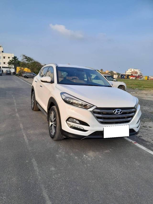 https://images10.gaadi.com/usedcar_image/4549094/original/processed_a4067962a1efdfcc0bb613b930af7698.jpg?imwidth=6400
