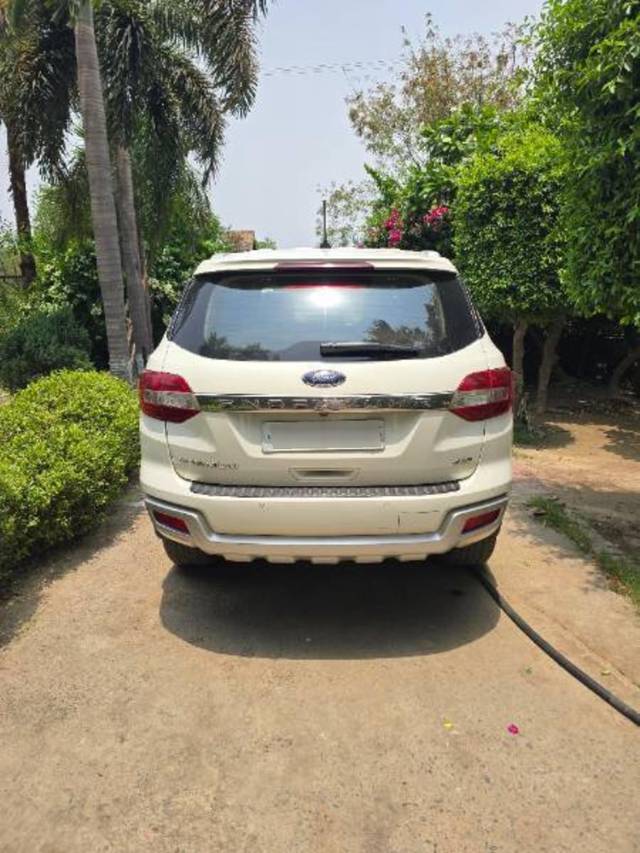 https://images10.gaadi.com/usedcar_image/4549099/original/processed_0ac24db9-2d9f-458e-b2be-bc1d3db06f8a.jpg?imwidth=6400