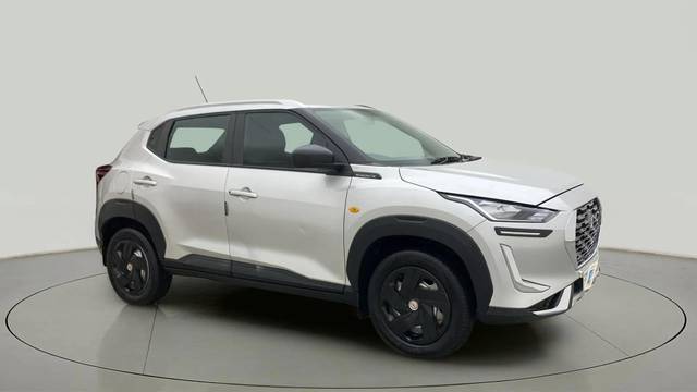 https://images10.gaadi.com/usedcar_image/4549100/original/f4eac745912b8b1488c6a565cebb6dfb.jpg?imwidth=6400