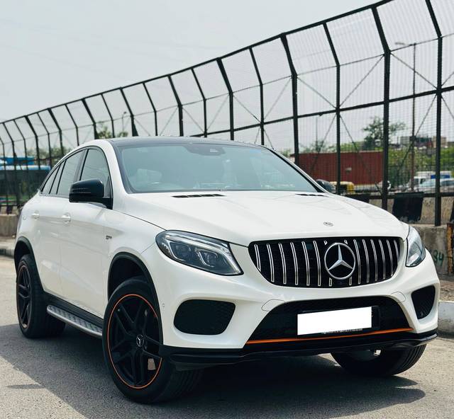 https://images10.gaadi.com/usedcar_image/4549103/original/processed_0d37284c5aba1150bd2bf71319f689dc.jpg?imwidth=6400