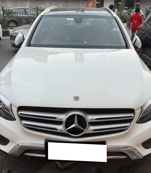 https://images10.gaadi.com/usedcar_image/4549120/original/processed_63599ef0-6564-41da-b1c0-7a7bb1ebd7ca.jpeg?imwidth=6400