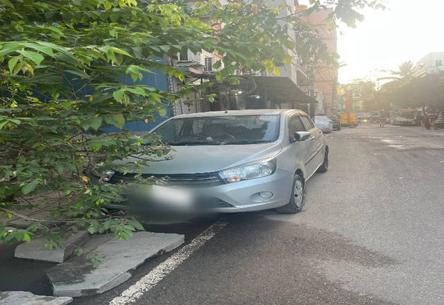 https://images10.gaadi.com/usedcar_image/4549122/original/7ff1f375-c666-4790-b090-dd3101dfa6d2.?imwidth=6400