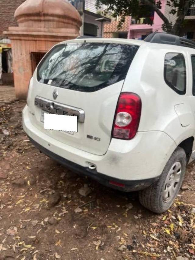 https://images10.gaadi.com/usedcar_image/4549125/original/processed_e9cfa504-4fd3-45eb-9706-cbf2a86c08b1.jpeg?imwidth=6401