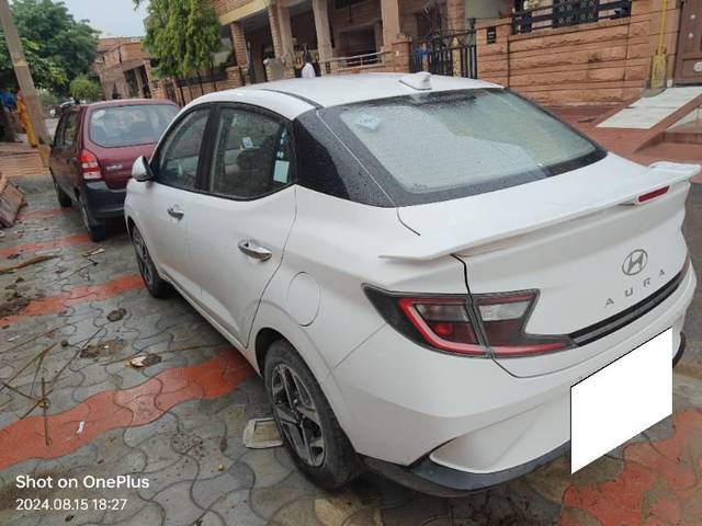 https://images10.gaadi.com/usedcar_image/4549132/original/processed_4e2af631-193d-4f3c-ba99-58efb496beb3.jpg?imwidth=6400