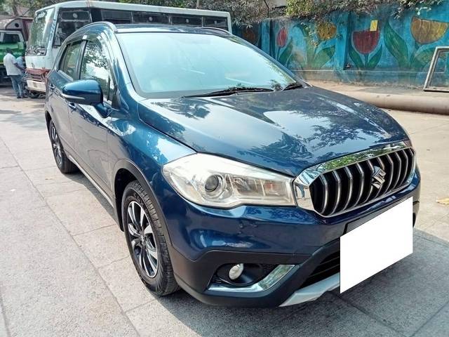 https://images10.gaadi.com/usedcar_image/4549155/original/processed_822f7647516240e06c41848b5d671bb8.jpg?imwidth=6400