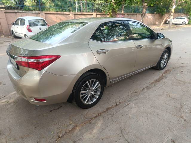 https://images10.gaadi.com/usedcar_image/4549198/original/processed_f3dd4b07a975e802f4a35ec26d89fa01.jpeg?imwidth=6402