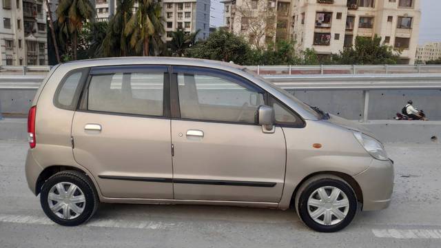 https://images10.gaadi.com/usedcar_image/4549202/original/372e249fecd6709d00a703a0419df3b4.jpg?imwidth=6401