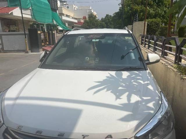 https://images10.gaadi.com/usedcar_image/4549208/original/processed_4ac7733c-f0b5-4ac5-87c8-7f02db9e2b0d.jpg?imwidth=6402