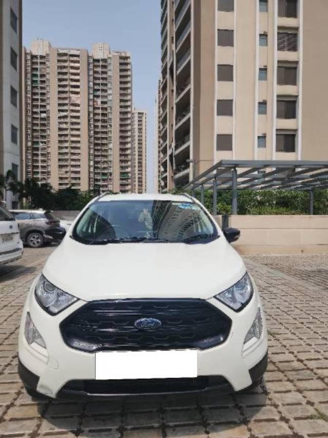 https://images10.gaadi.com/usedcar_image/4549251/original/processed_b0278ce2-e16b-48ea-bf9d-c9e82b8e2ba8.jpg?imwidth=6400