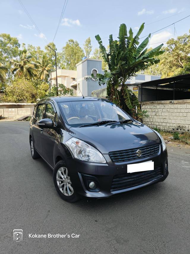https://images10.gaadi.com/usedcar_image/4549275/original/processed_62f1f03f5d22853d8148d4d86e174c8b.jpg?imwidth=6400