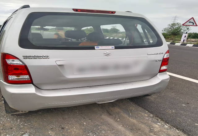 https://images10.gaadi.com/usedcar_image/4549296/original/cd28d5ca-1c04-4f6f-8a41-daec651bb906.?imwidth=6401