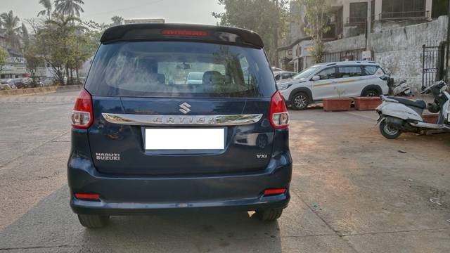 https://images10.gaadi.com/usedcar_image/4549335/original/processed_af2357548dd91746011a3037aec18f87.jpg?imwidth=6402