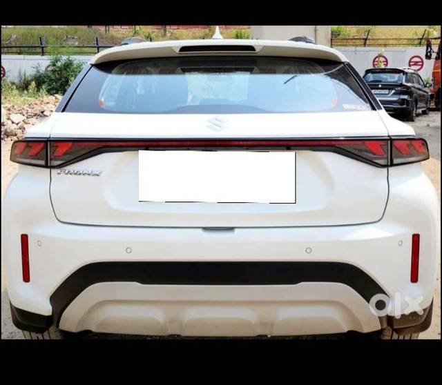 https://images10.gaadi.com/usedcar_image/4549351/original/processed_576327c966188871e6b00c7dff9efdde.jpg?imwidth=6402