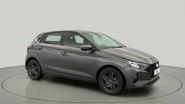 https://images10.gaadi.com/usedcar_image/4549354/original/df9152b149a9fa2adc8981c3a56b5507.jpg?imwidth=6400