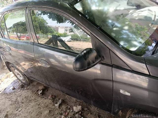 https://images10.gaadi.com/usedcar_image/4549355/original/processed_0f3fc912-ecb9-45b9-a9ac-39fcfa4c78ae.jpg?imwidth=6400