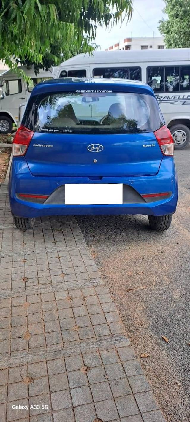 https://images10.gaadi.com/usedcar_image/4549374/original/processed_f370959b21c4365f8bc485e5998b2d78.jpg?imwidth=6401