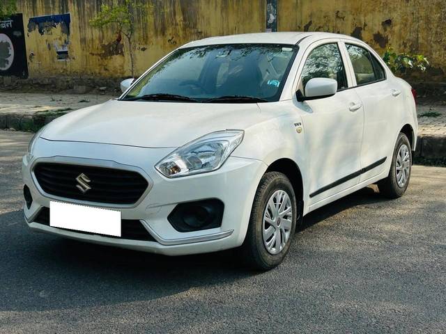 https://images10.gaadi.com/usedcar_image/4549377/original/processed_cfe35f7d418ab6bb5eb27c6e93ceca5b.jpg?imwidth=6402