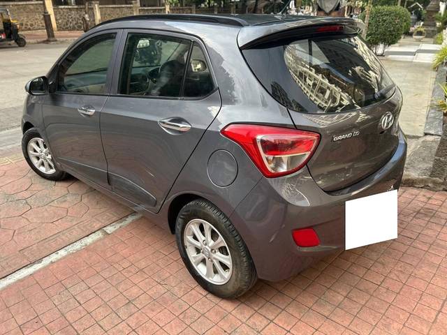 https://images10.gaadi.com/usedcar_image/4549384/original/processed_7705c85e9d52c3856115a5b9863adfda.jpg?imwidth=6402