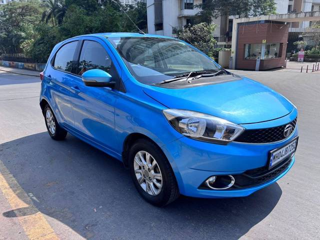 https://images10.gaadi.com/usedcar_image/4549385/original/processed_a05c833981cc9ce7dd40715b770086d4.jpeg?imwidth=6400
