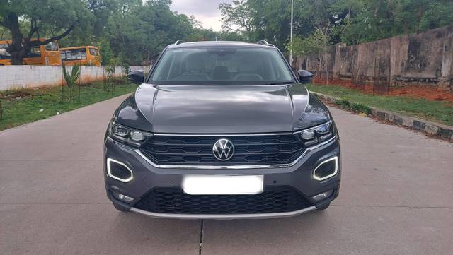 https://images10.gaadi.com/usedcar_image/4549386/original/processed_4a2008cec7657f6d948a99ecf3608620.jpg?imwidth=6400