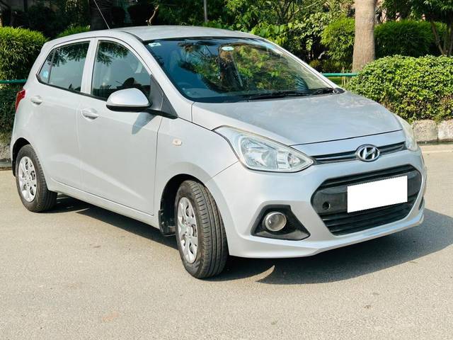 https://images10.gaadi.com/usedcar_image/4549403/original/processed_605017aea182069c647e19f8f5c8e773.jpg?imwidth=6400
