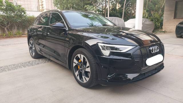 https://images10.gaadi.com/usedcar_image/4549409/original/processed_2843efe7686c02787379d490a31c89a9.jpg?imwidth=6401