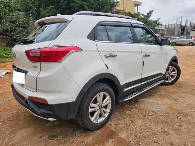 https://images10.gaadi.com/usedcar_image/4549412/original/processed_df80983c4d69bd806914eef0a3030925.jpg?imwidth=6402