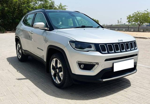 https://images10.gaadi.com/usedcar_image/4549416/original/processed_36886d5929371e8c84658250e3c4e49e.jpg?imwidth=6400