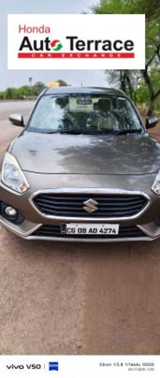 https://images10.gaadi.com/usedcar_image/4549419/original/dff224cbf1b0a2a7464d6cd260670558.jpeg?imwidth=6400